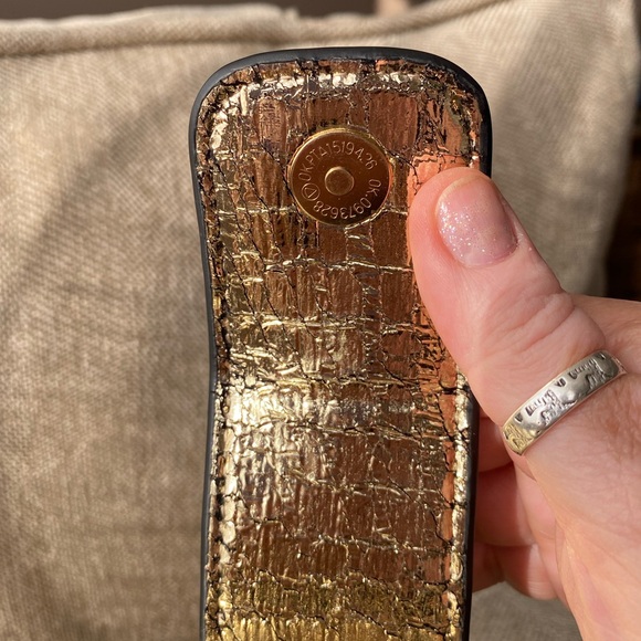 Structured Box Crossbody Bag by BP. Gold Metallic Lamey. Gold Chain Strap. EUC. - Picture 5 of 15